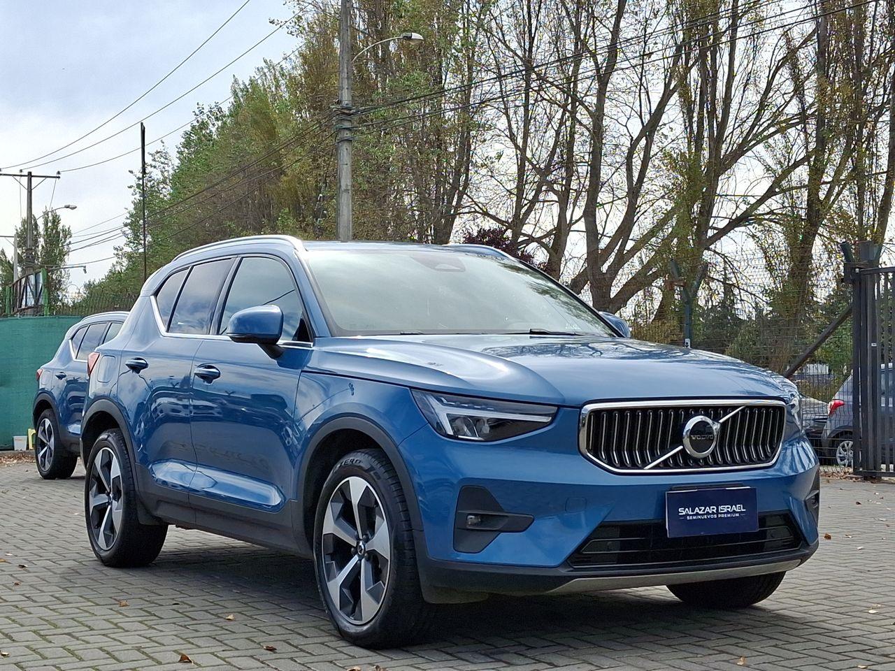 Station Wagon Volvo Xc40