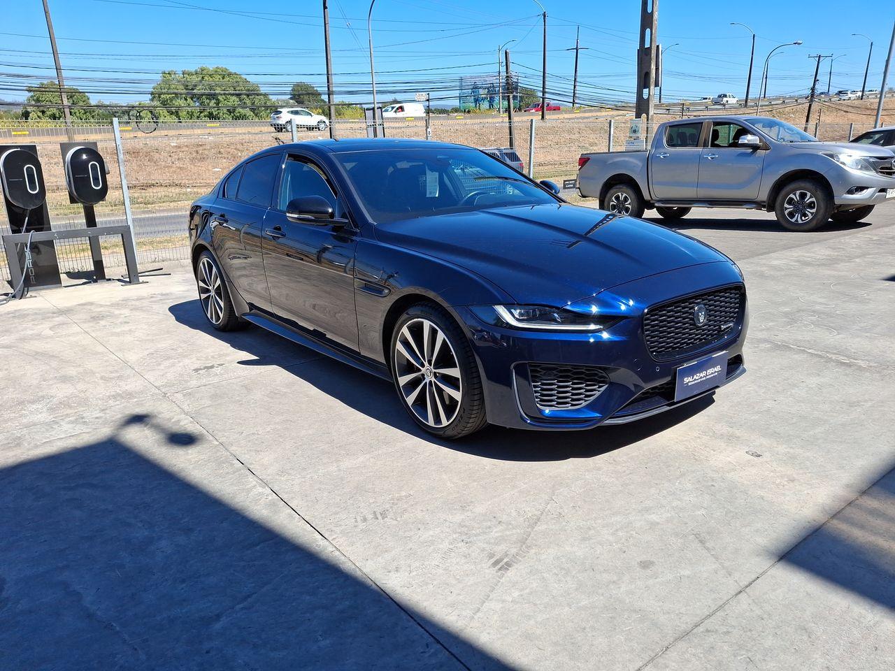 Automovil Jaguar Xe