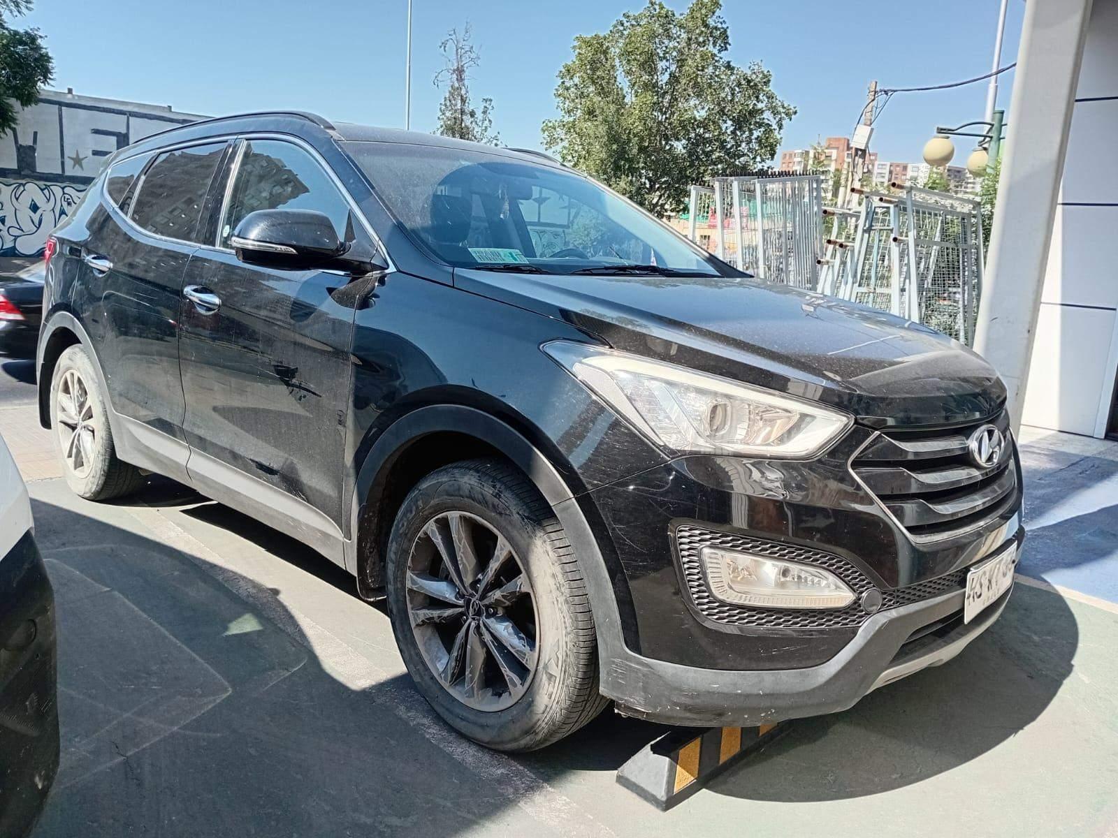 Station Wagon Hyundai Santa Fe