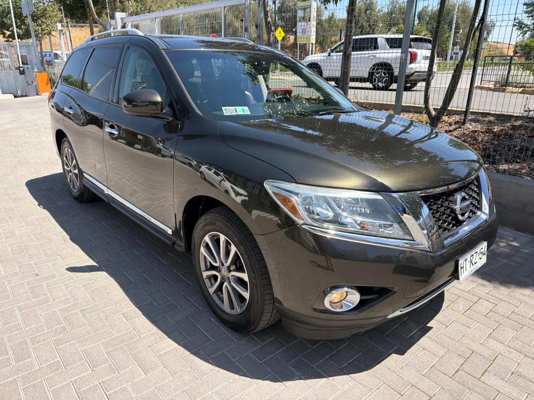 Suv Nissan Pathfinder