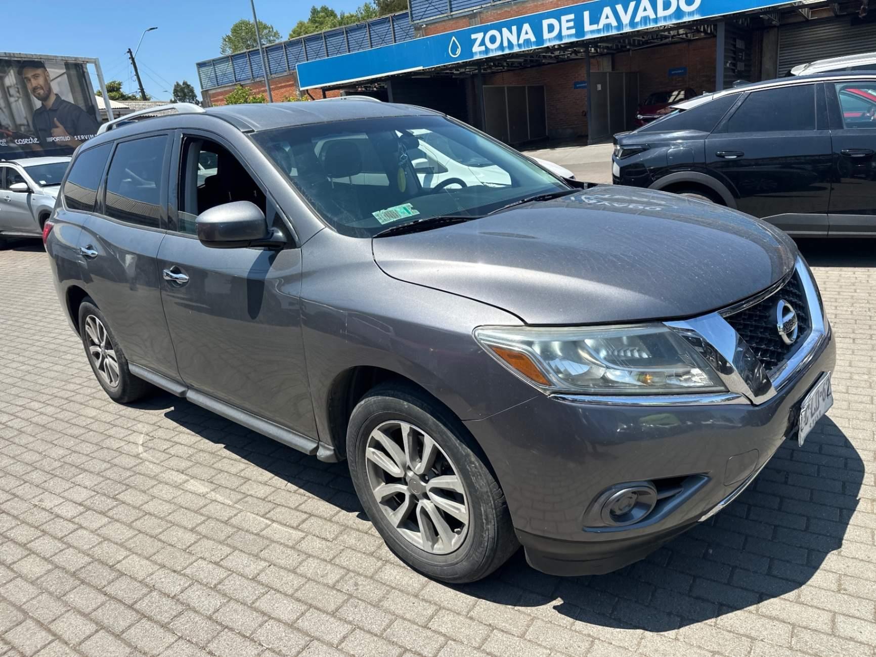 Suv Nissan Pathfinder