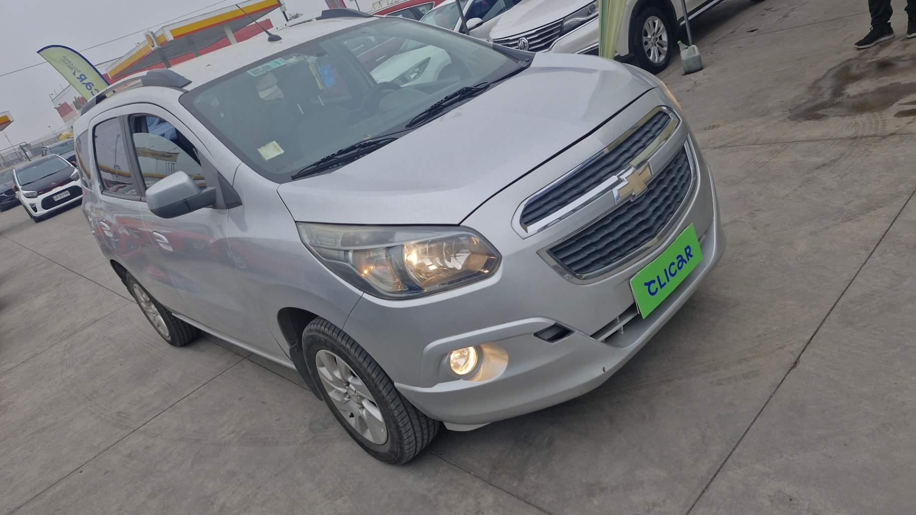 Station Wagon Chevrolet Spin