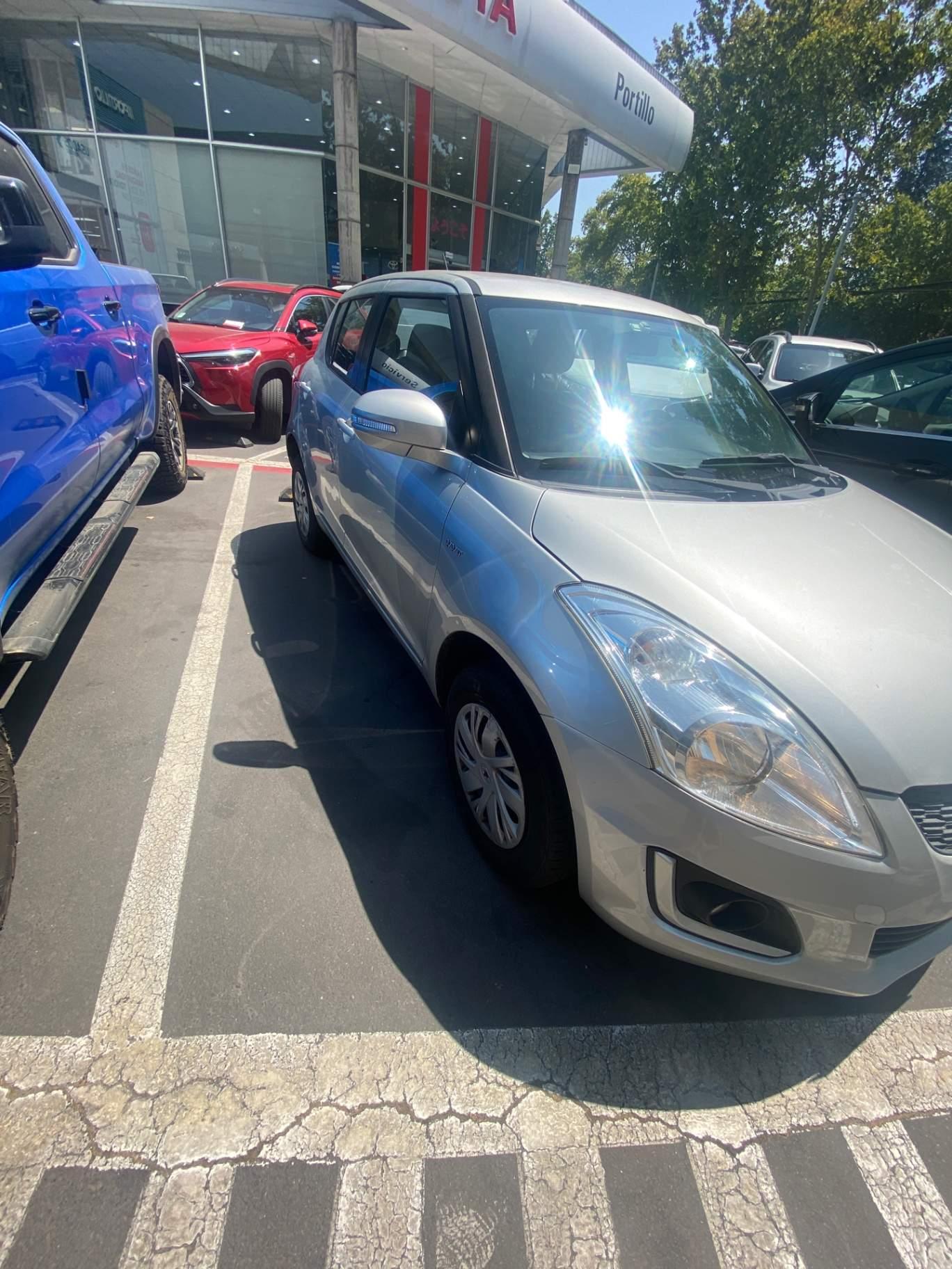 Automovil Suzuki Swift