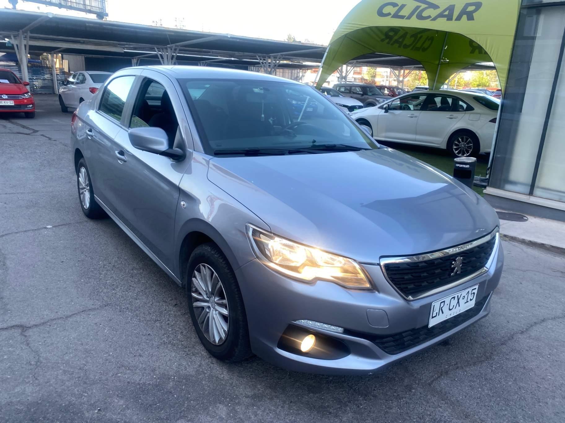 Automovil Peugeot 301