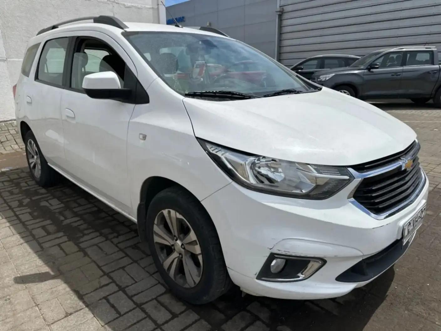 Station Wagon Chevrolet Spin