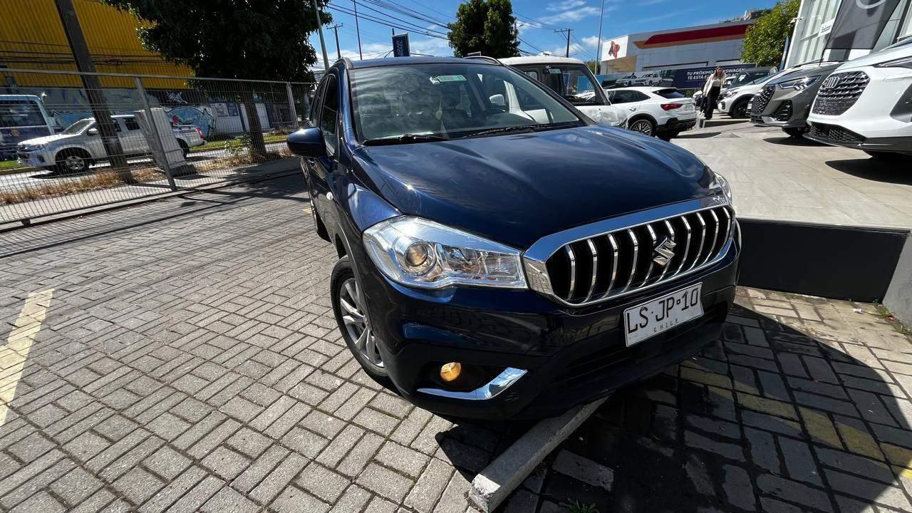Suv Suzuki S-cross