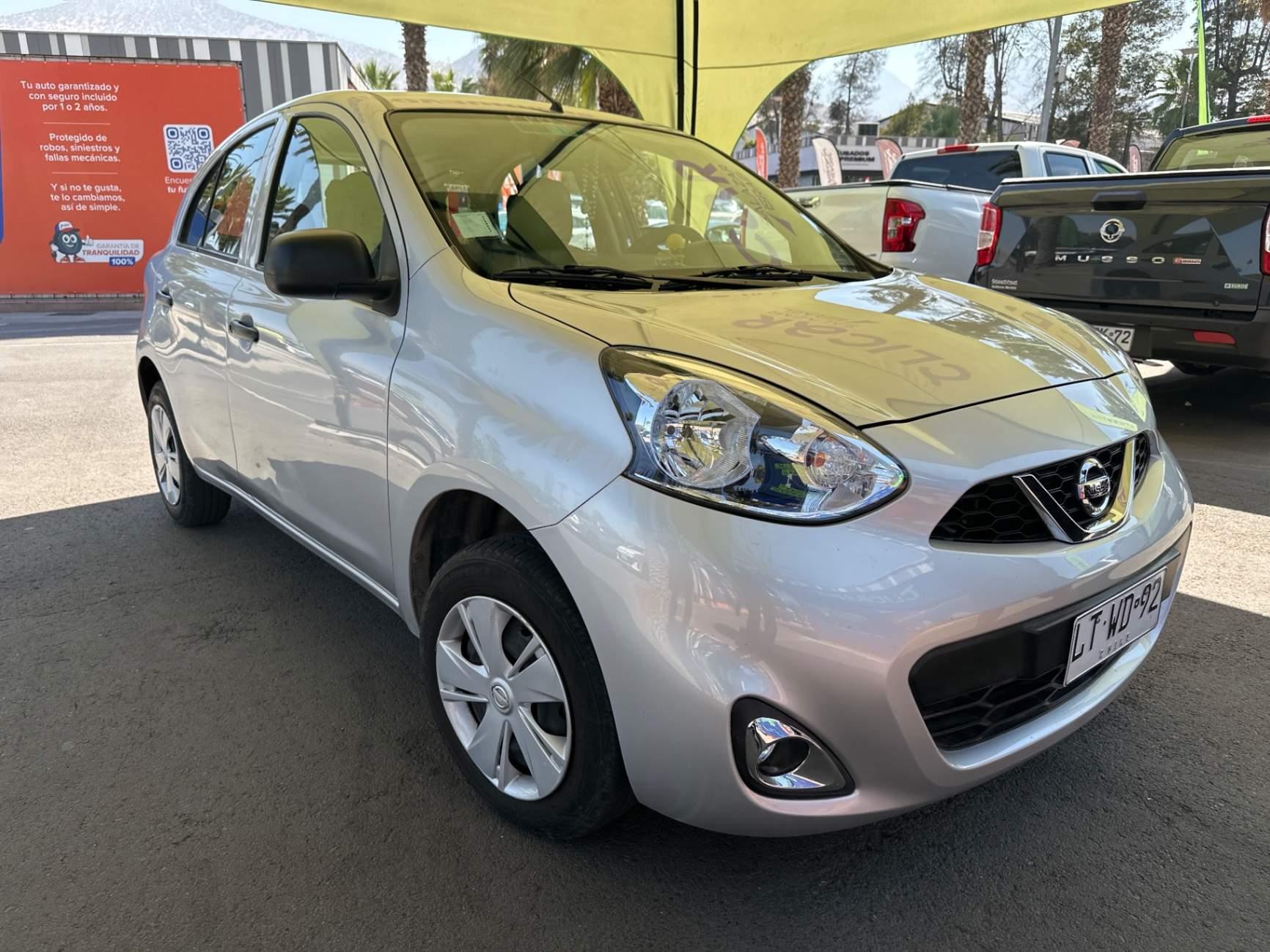 Automovil Nissan March