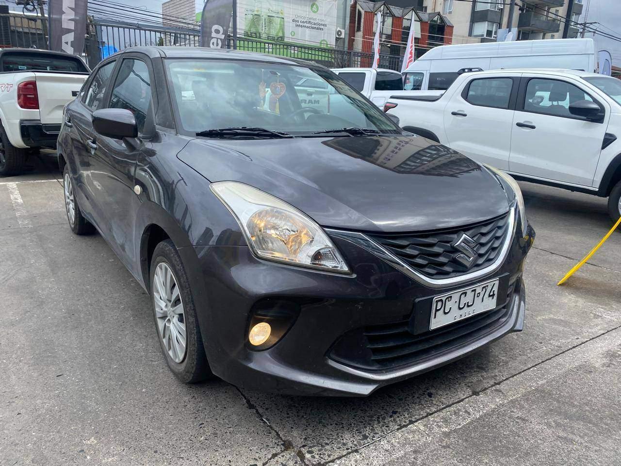 Hatchback Suzuki Baleno