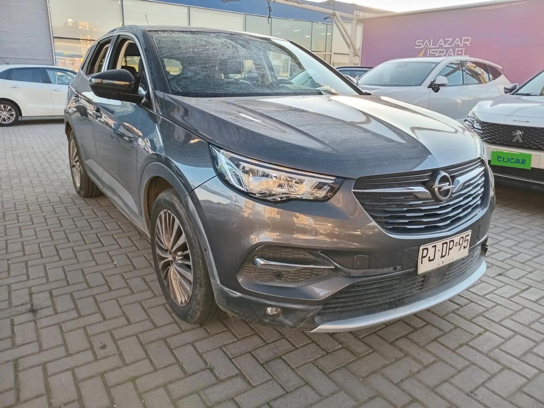 Station Wagon Opel Grandland