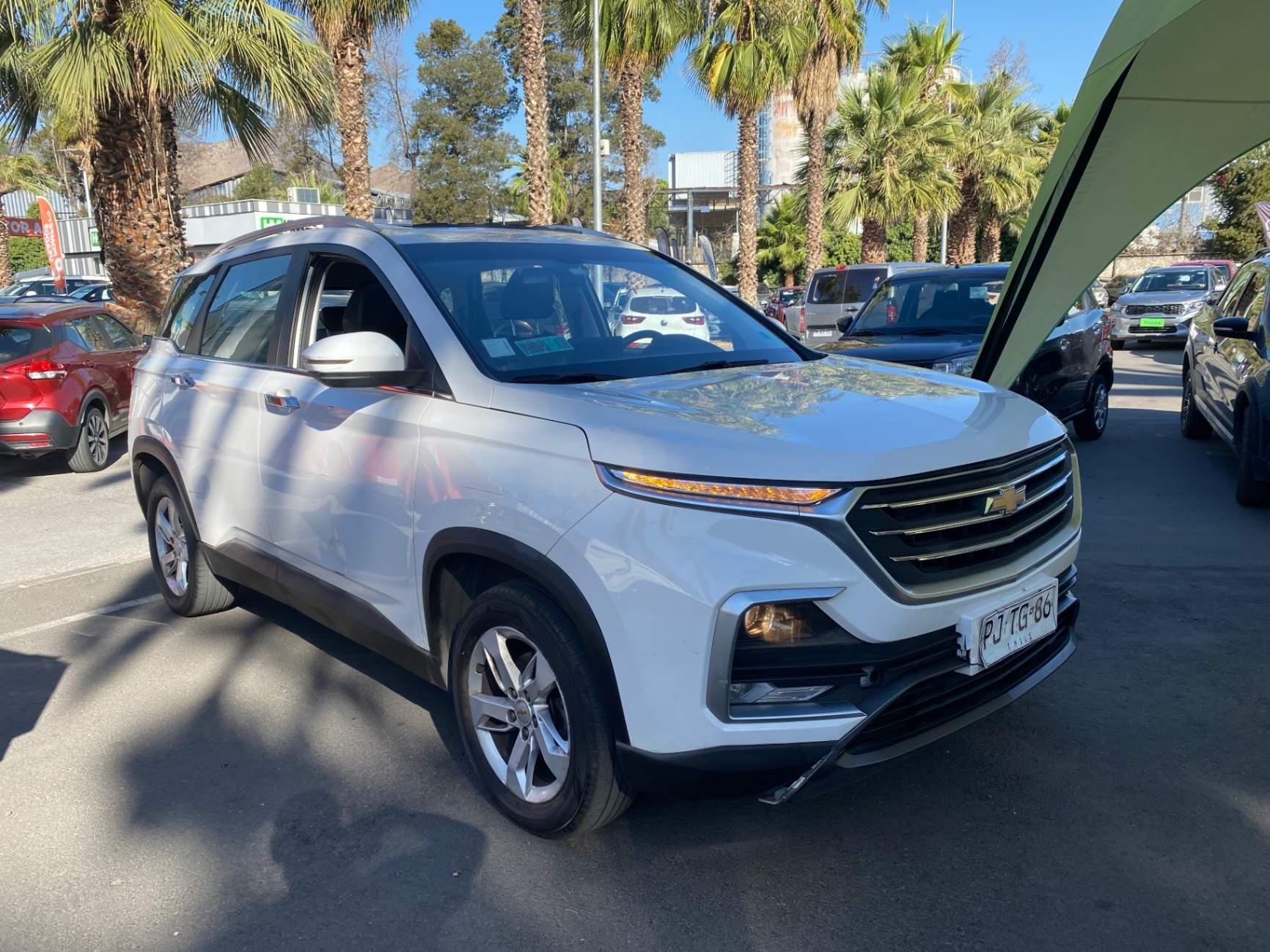 Station Wagon Chevrolet Captiva