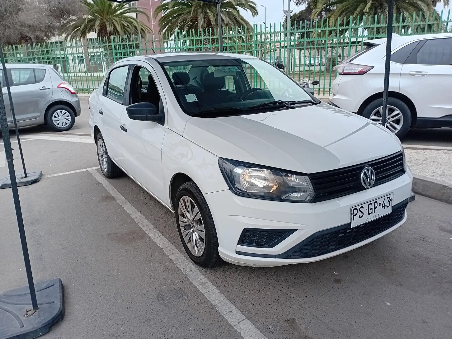 Automovil Volkswagen Voyage