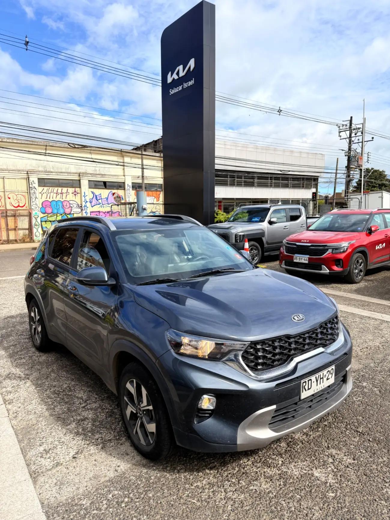 Station Wagon Kia Sonet