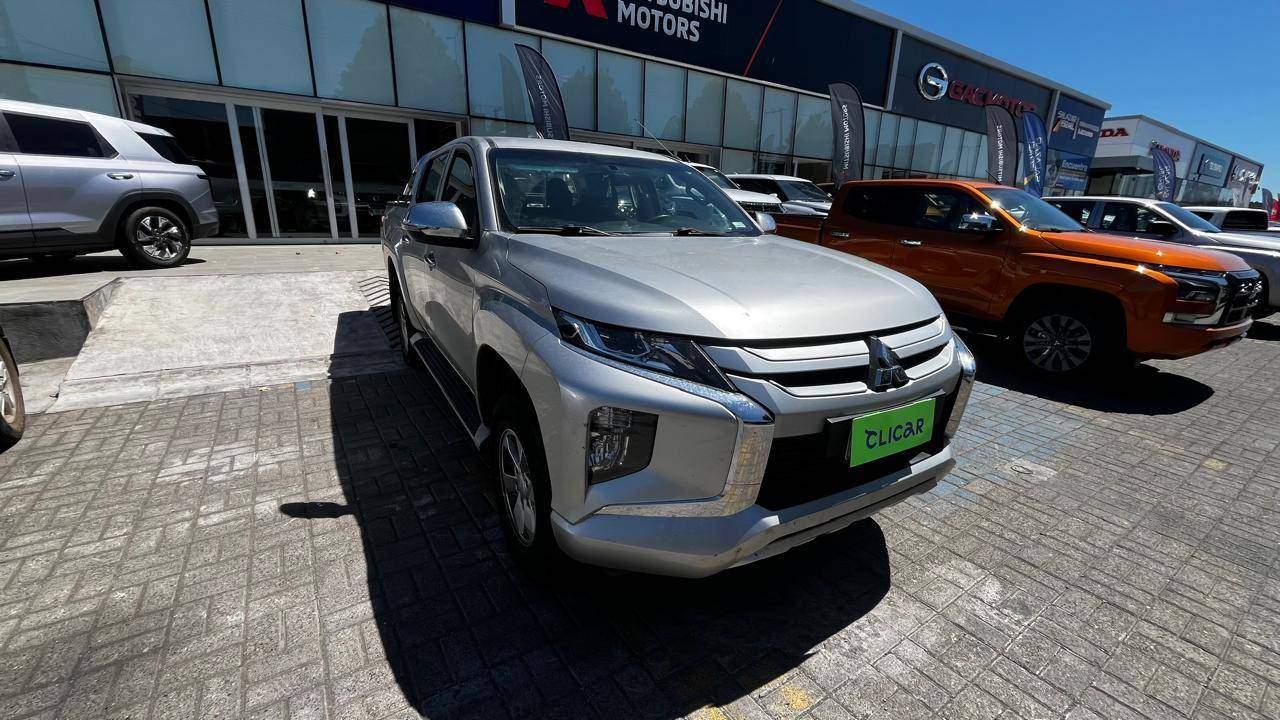 Camioneta Mitsubishi L200