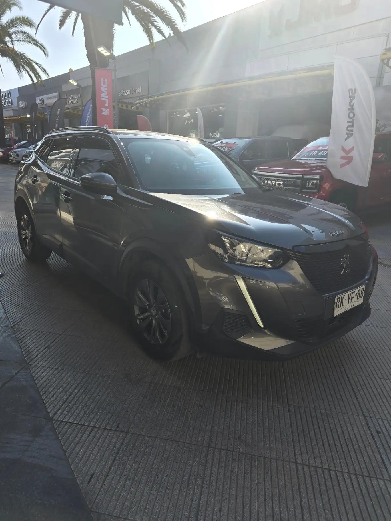 Station Wagon Peugeot 2008