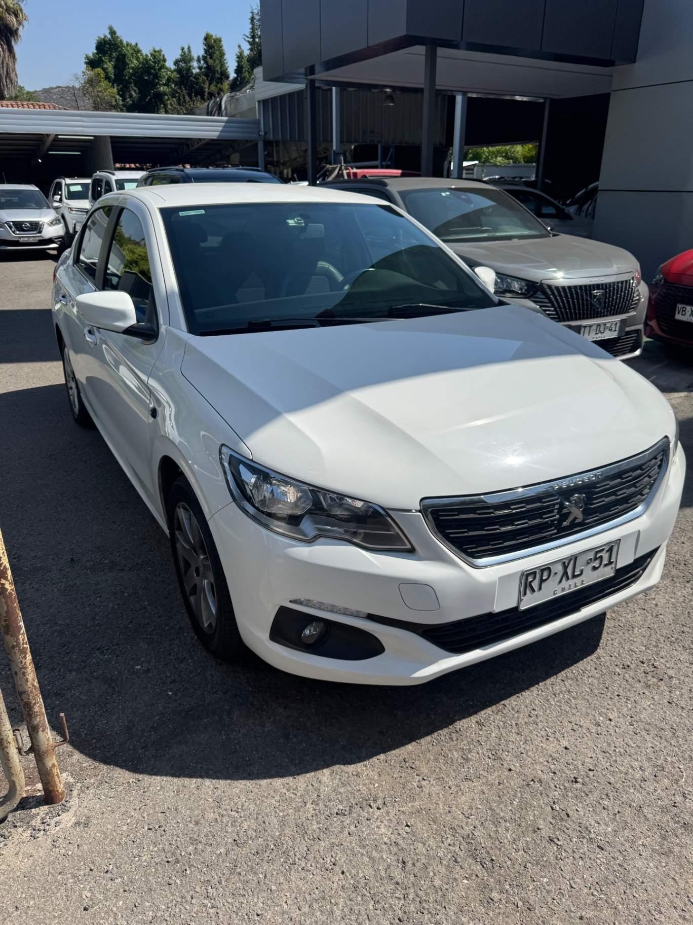 Automovil Peugeot 301