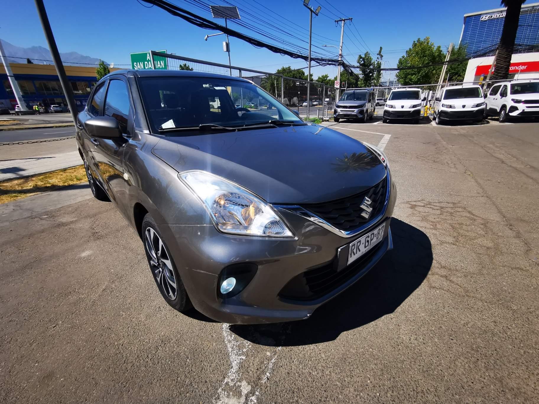 Automovil Suzuki Baleno