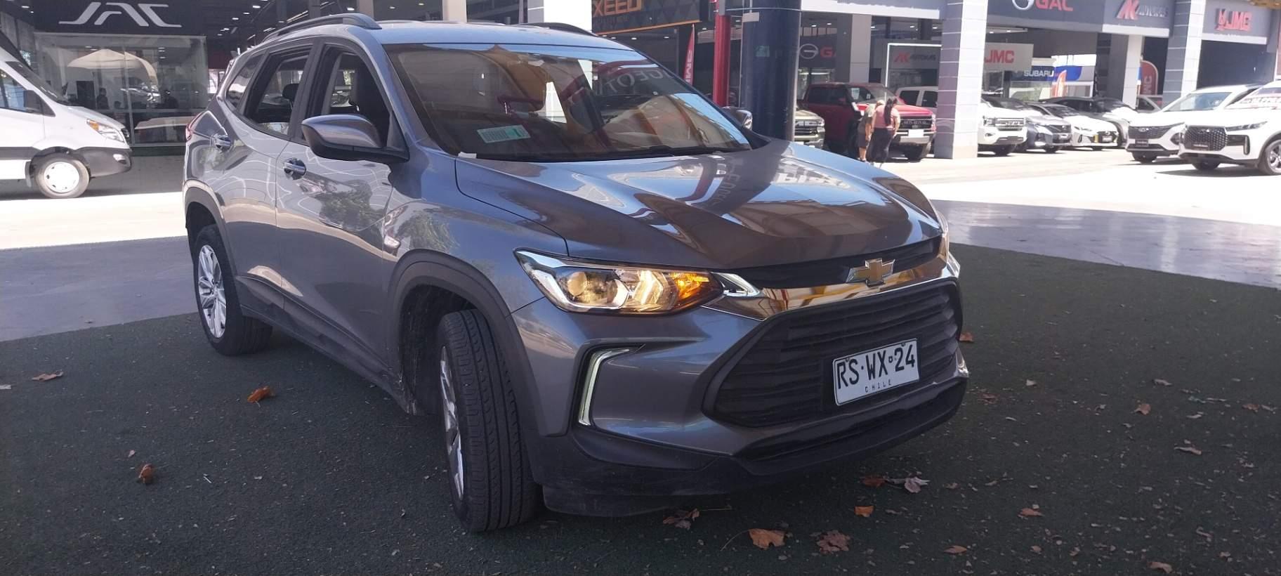 Station Wagon Chevrolet Tracker