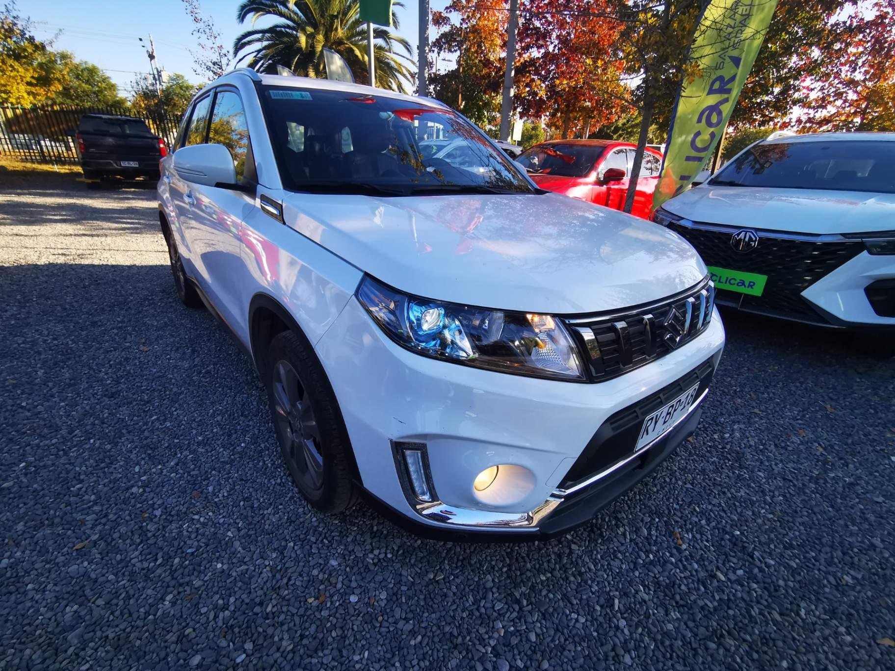 Station Wagon Suzuki Vitara