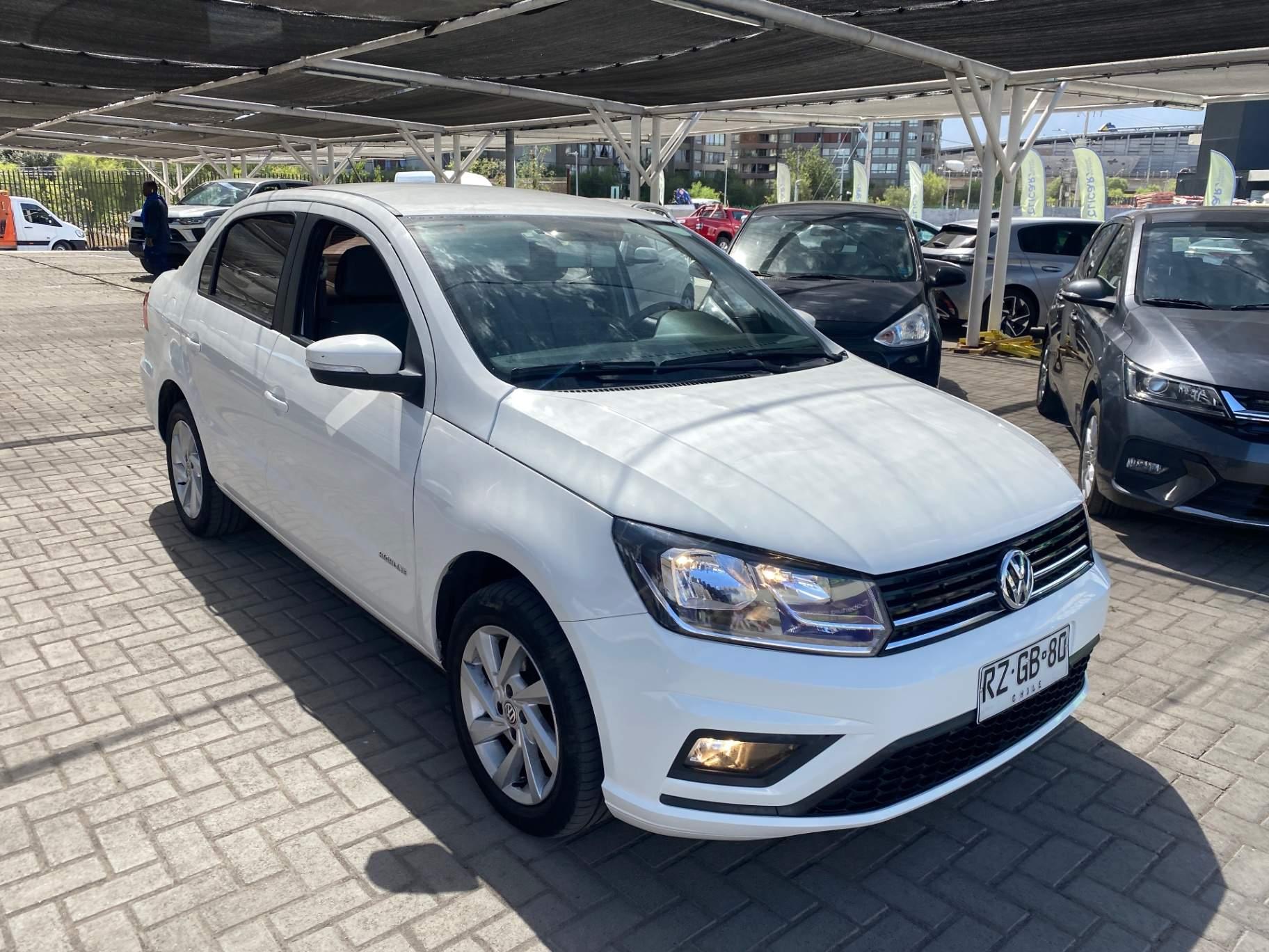 Sedan Volkswagen Voyage