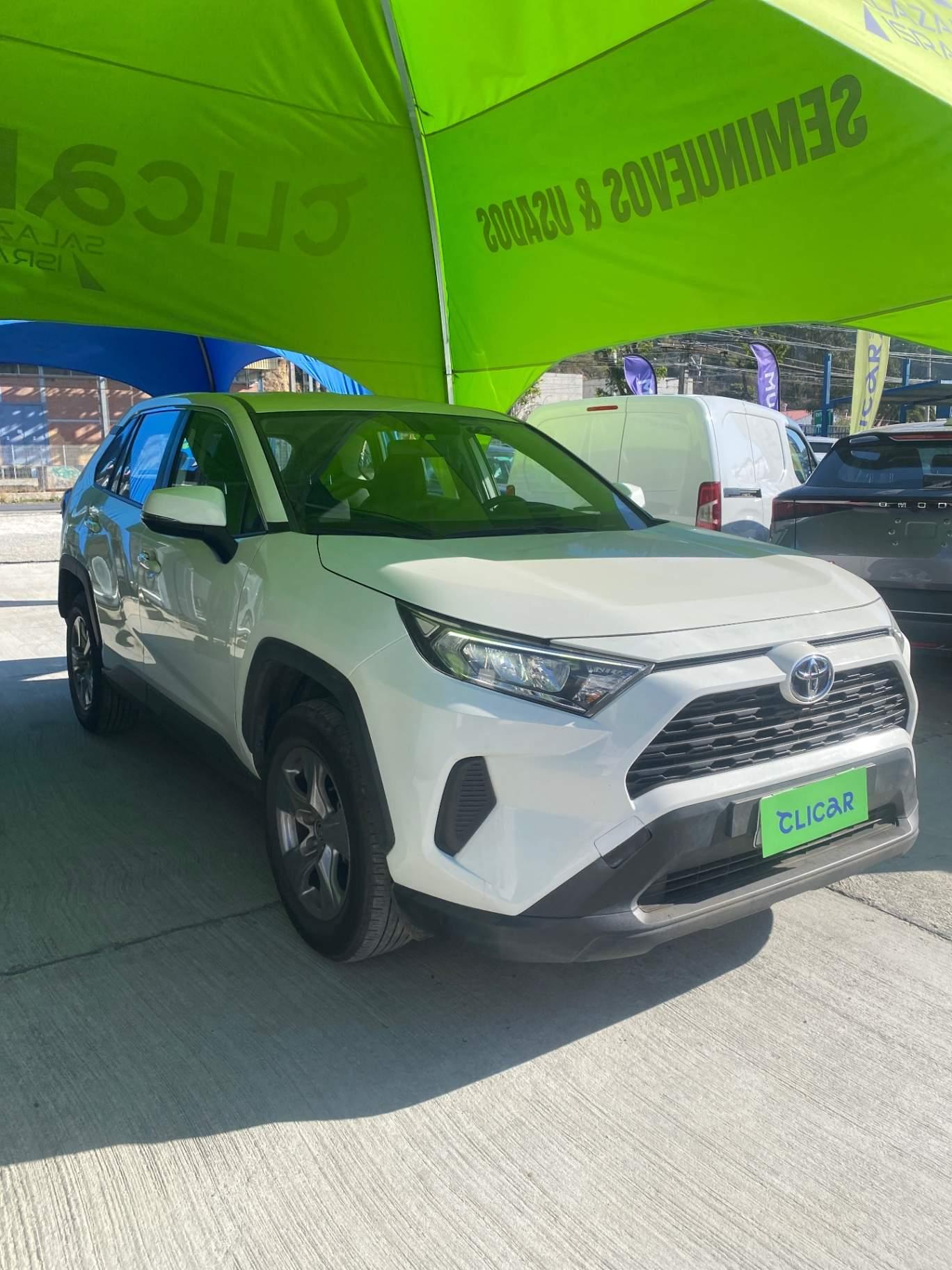 Station Wagon Toyota Rav 4
