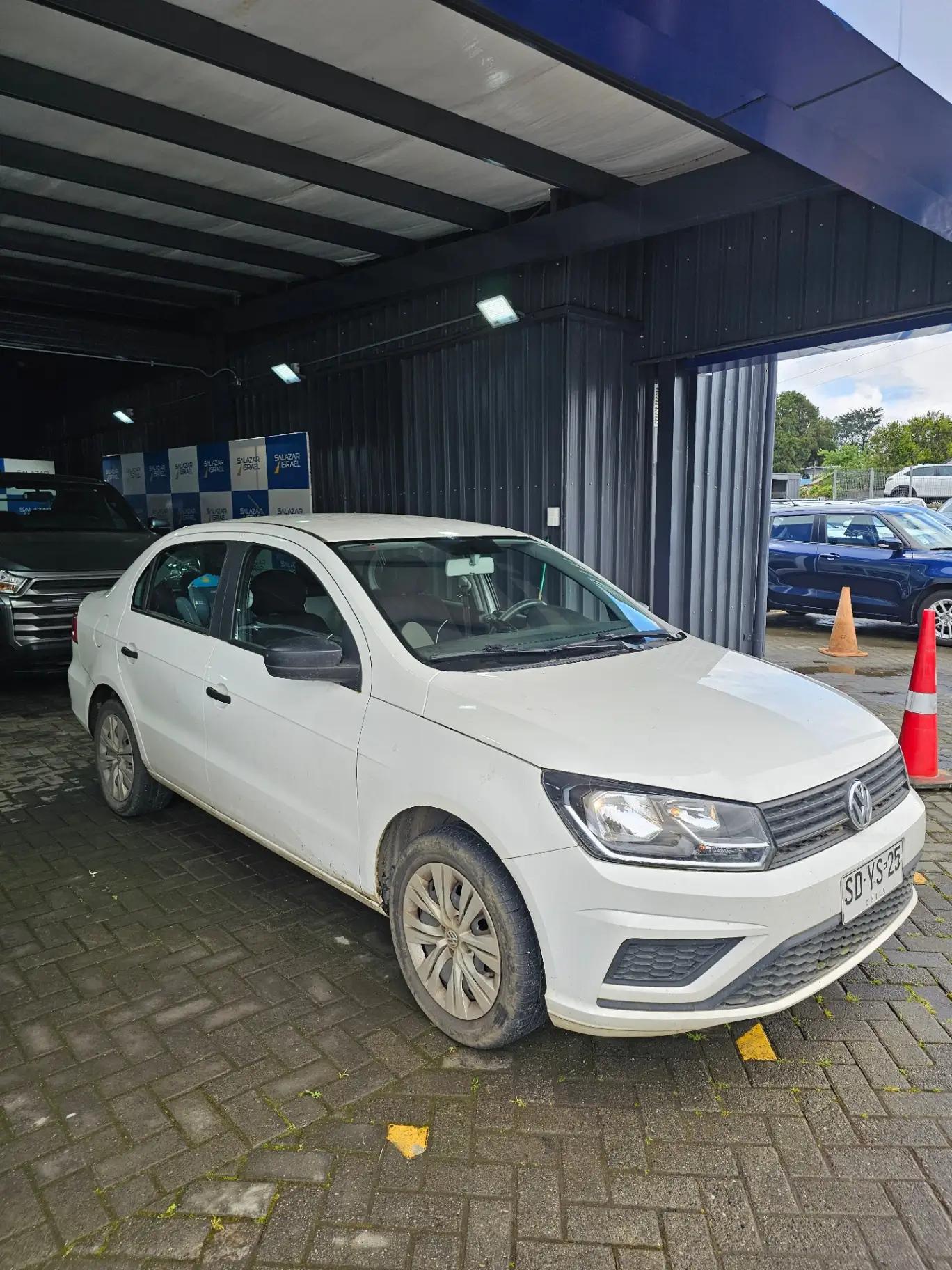 Sedan Volkswagen Voyage