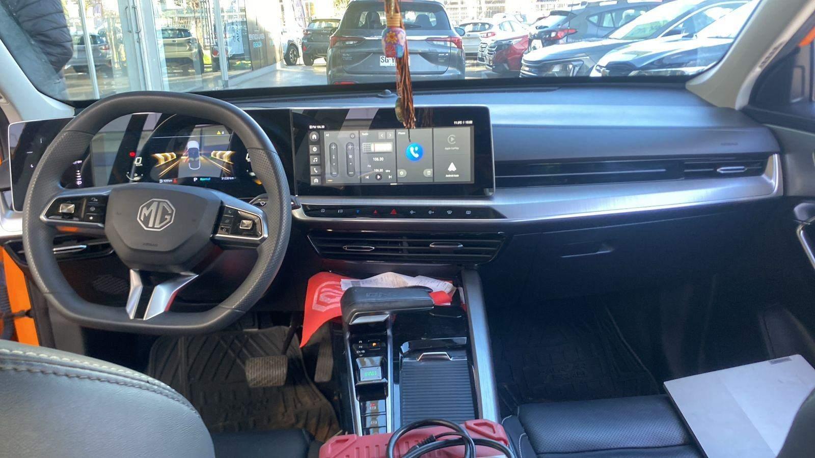 Suv Mg One