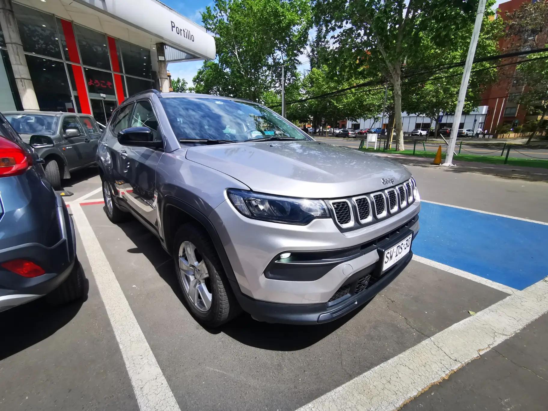 Station Wagon Jeep Compass