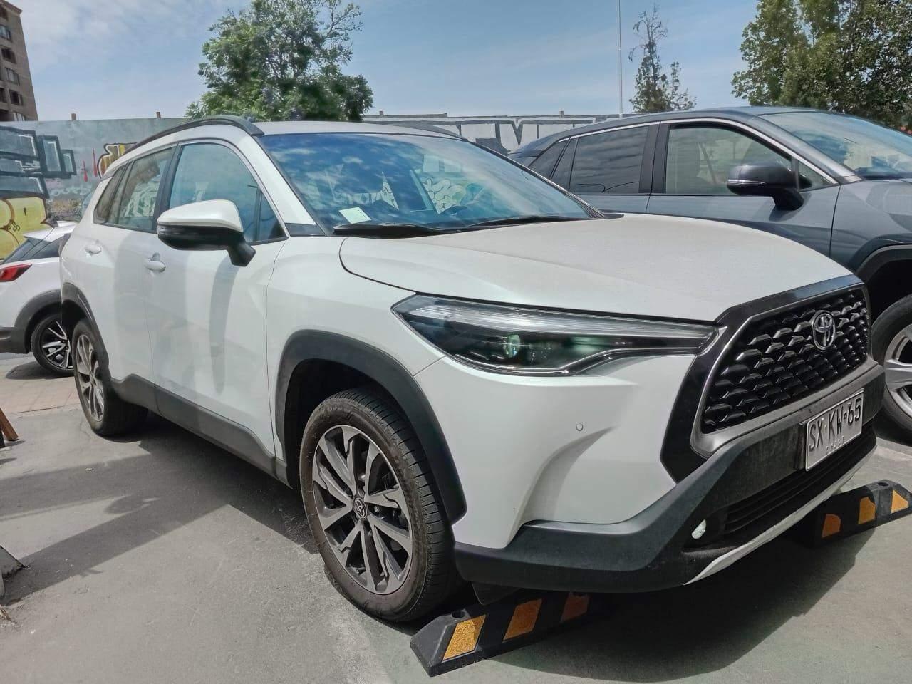 Station Wagon Toyota Corolla Cross