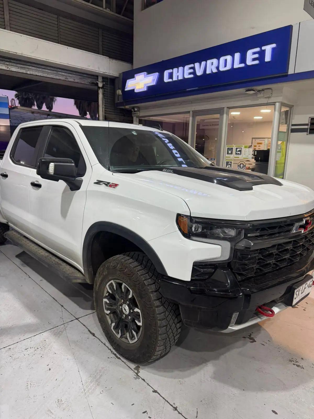 Camioneta Chevrolet Silverado