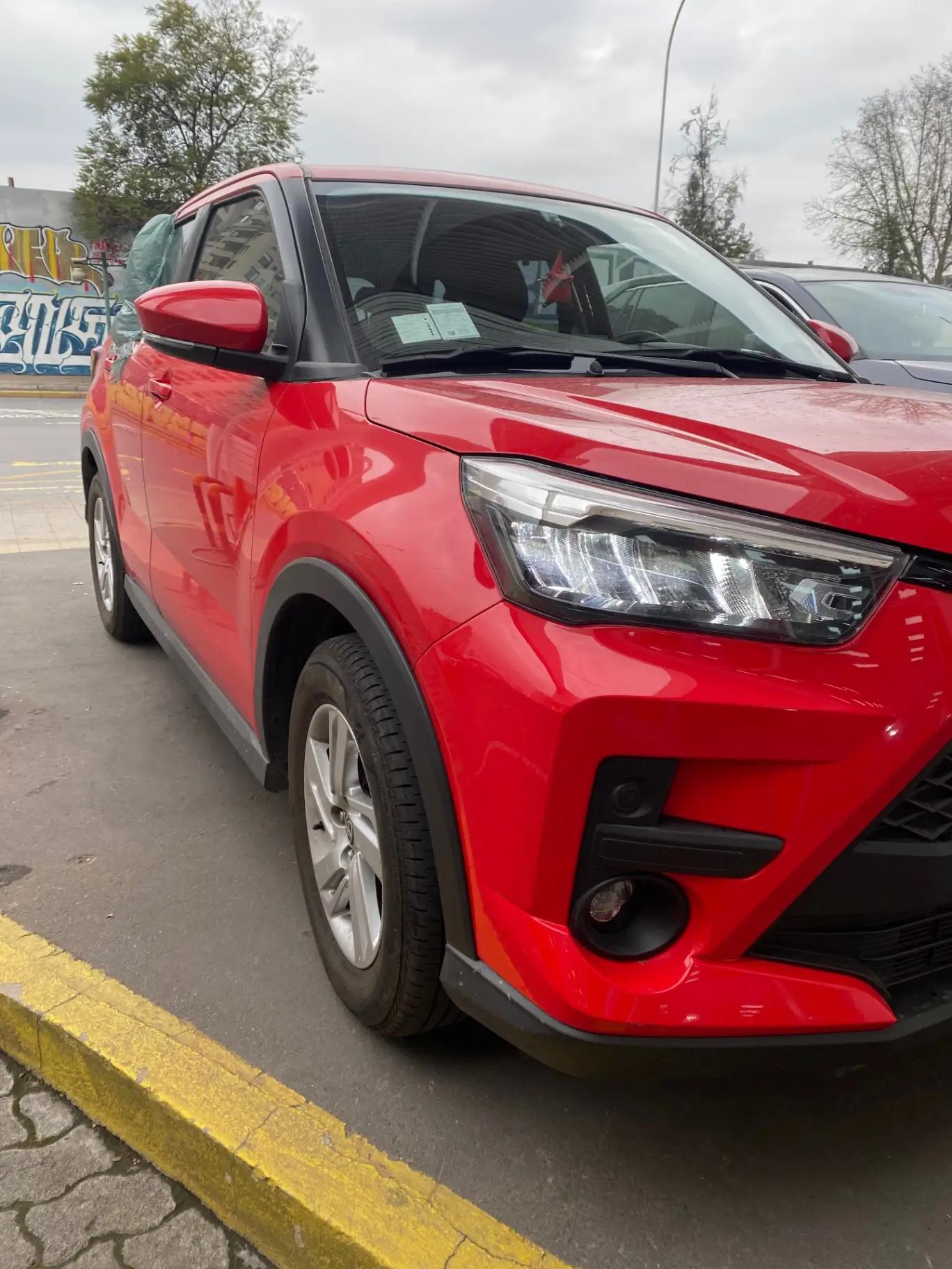 Station Wagon Toyota Raize