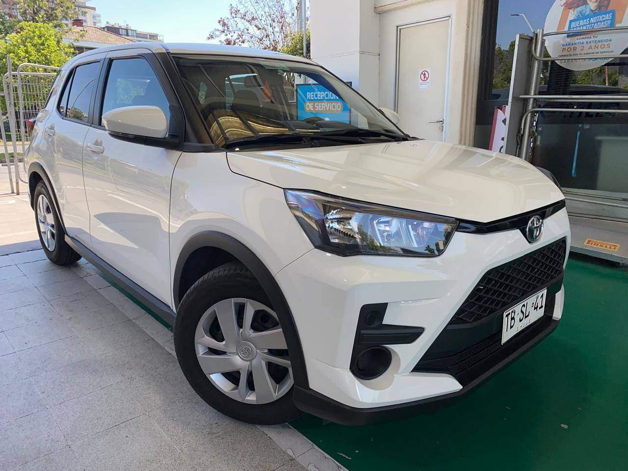 Suv Toyota Raize