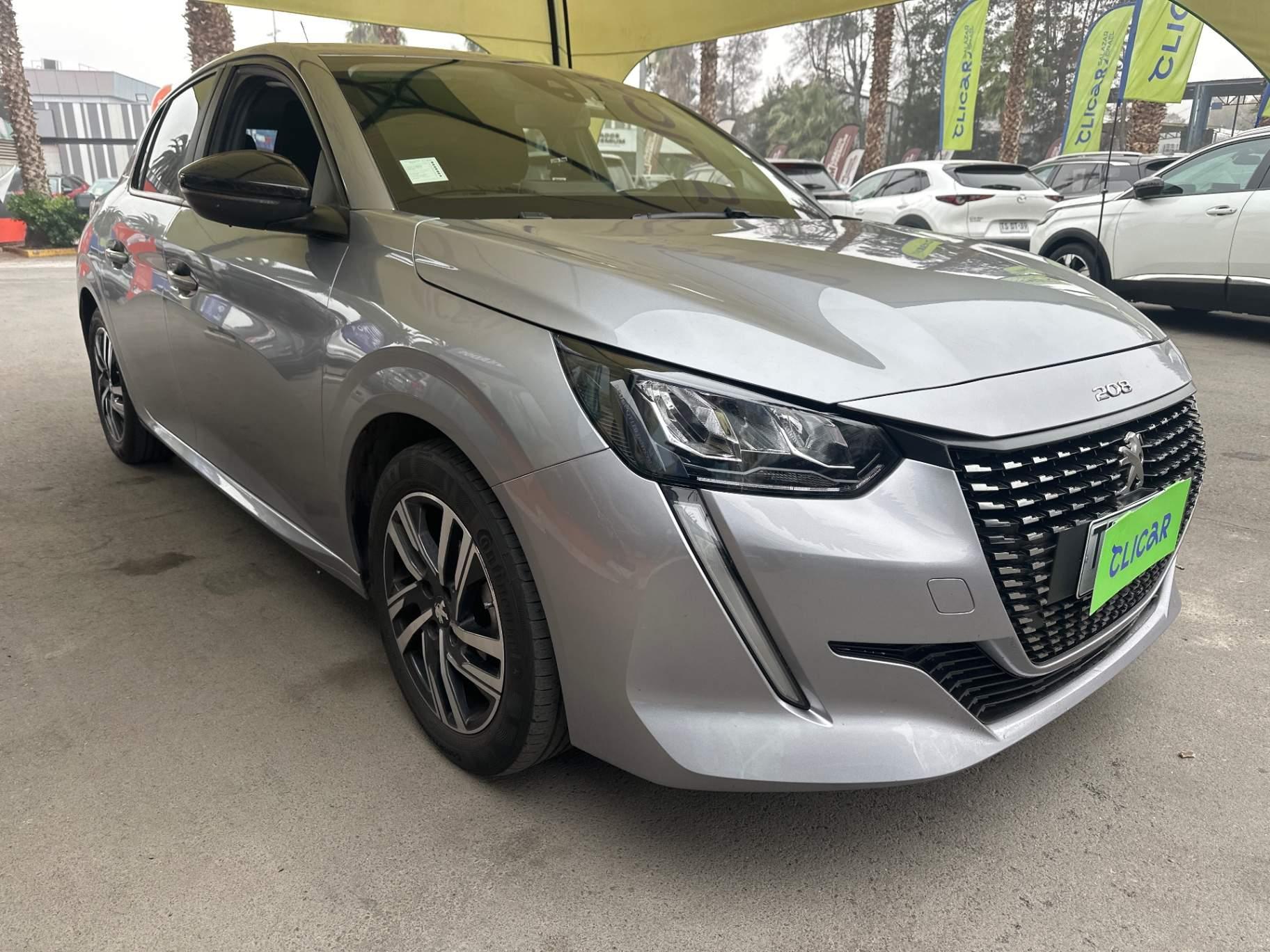 Automovil Peugeot 208