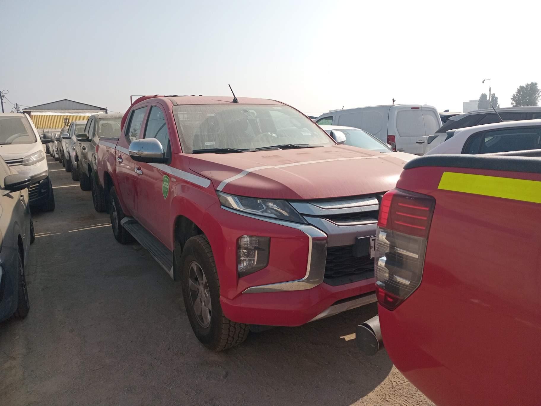 Camioneta Mitsubishi L200