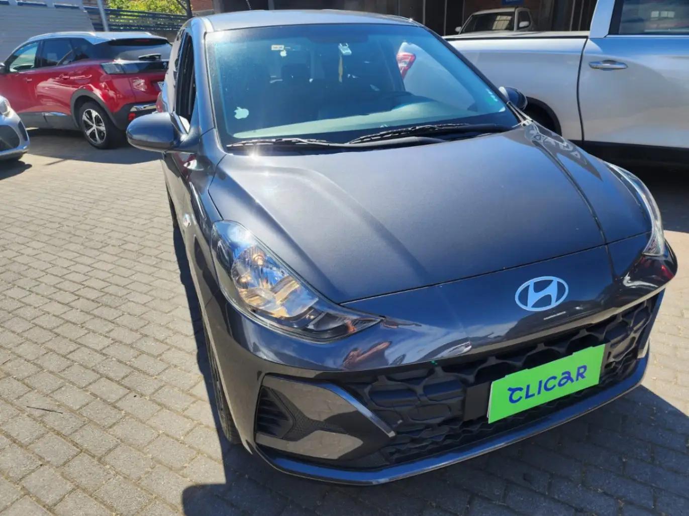 Hatchback Hyundai Grand I10