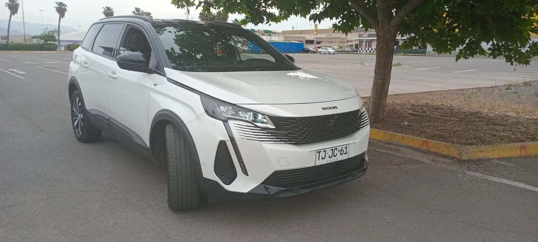 Station Wagon Peugeot 5008