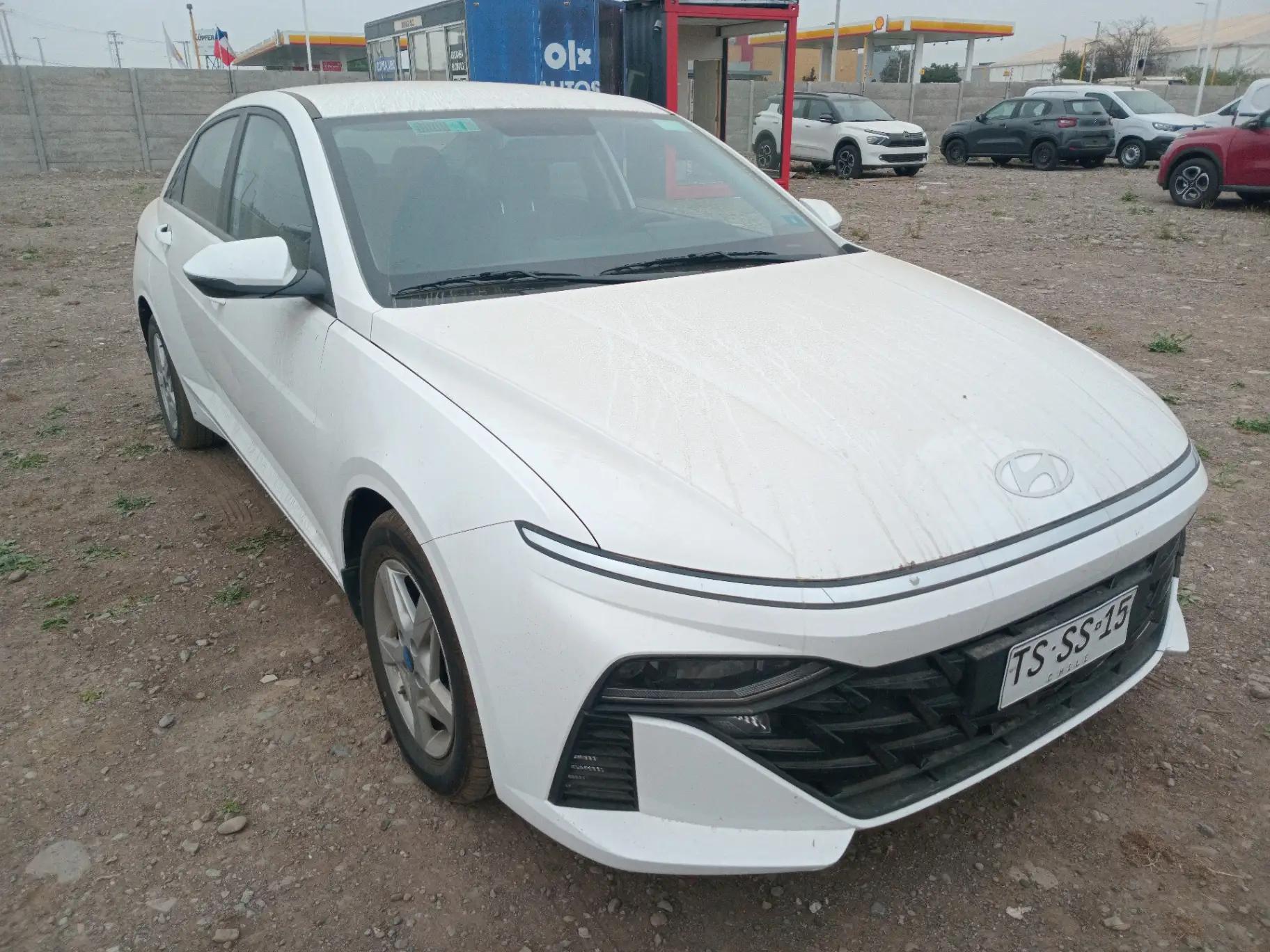 Automovil Hyundai Accent