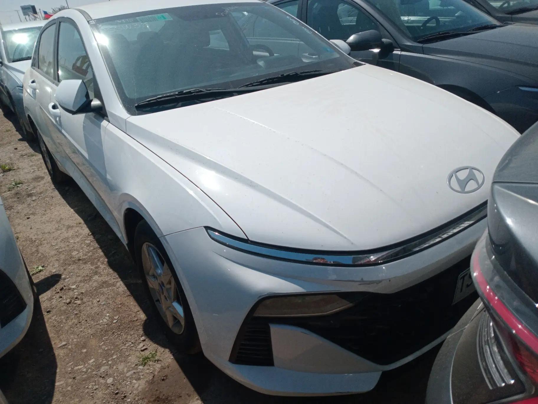 Automovil Hyundai Accent