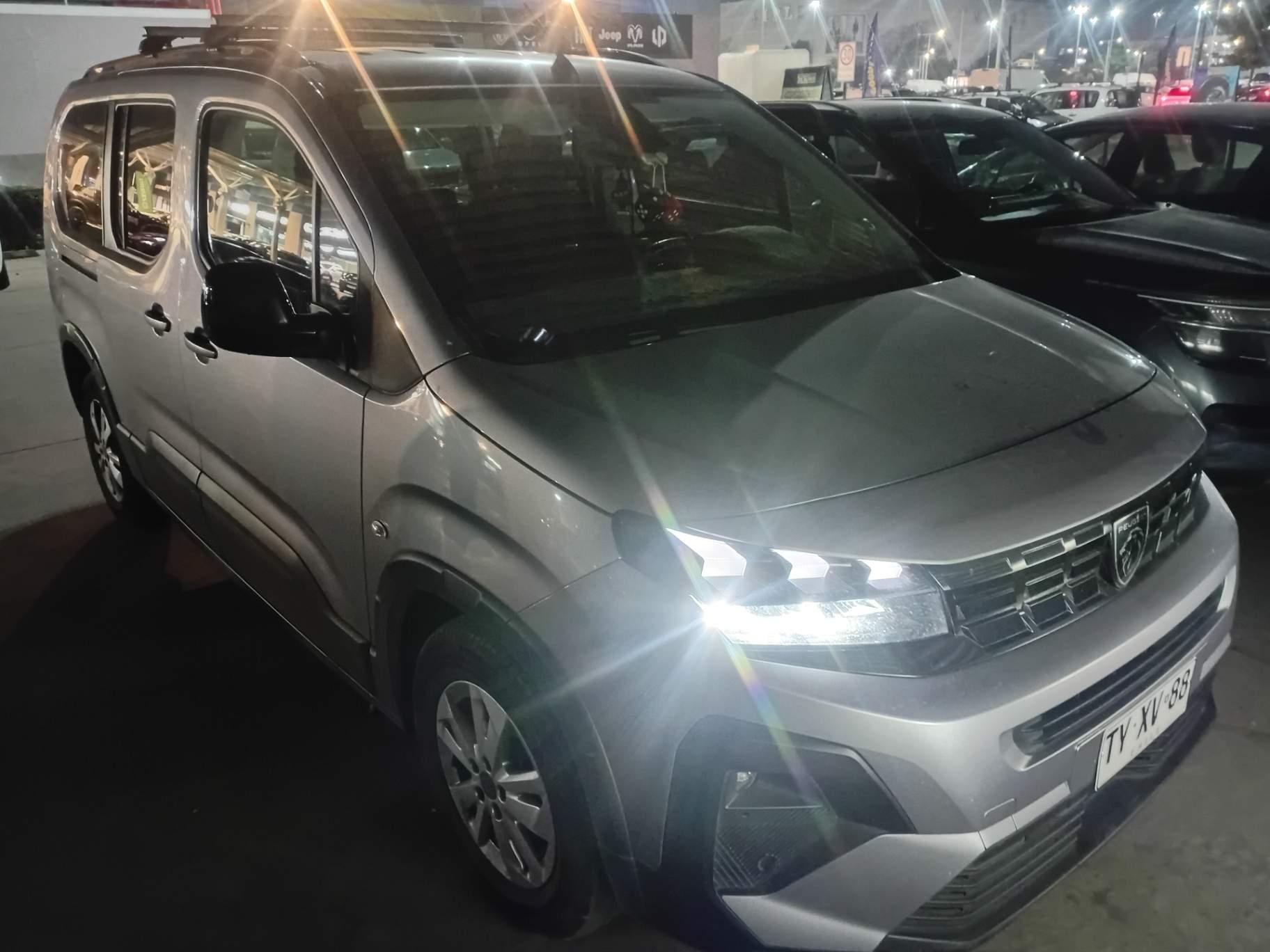 Suv Peugeot Rifter