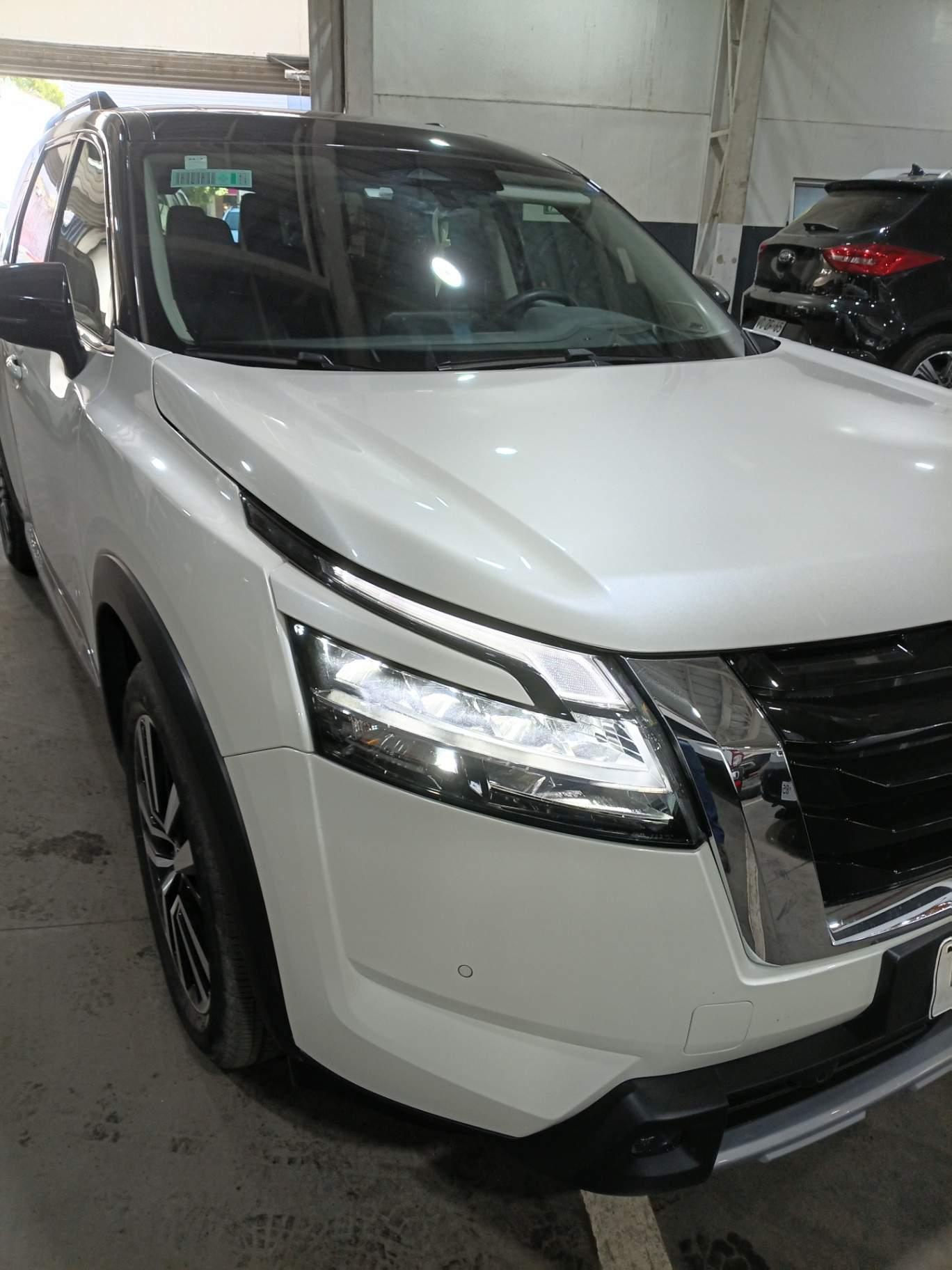 Suv Nissan Pathfinder