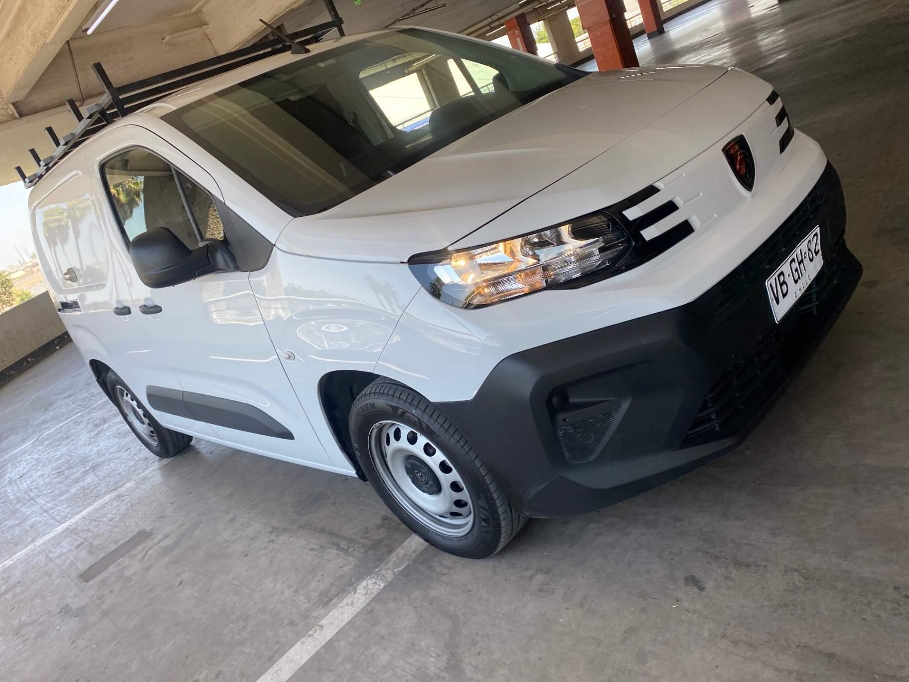 Furgon Peugeot Partner