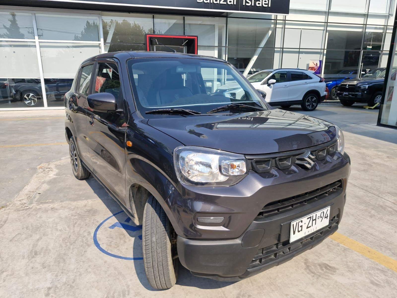 Automovil Suzuki Spresso