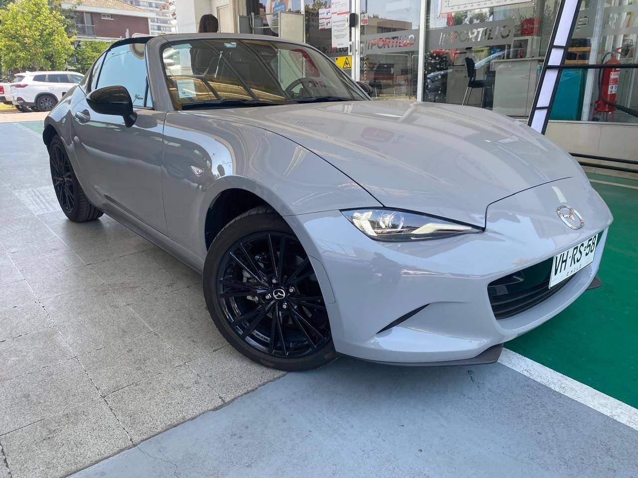 Automovil Mazda Mx-5
