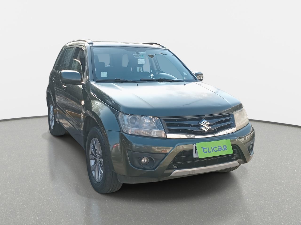 Station Wagon Suzuki Grand Nomade