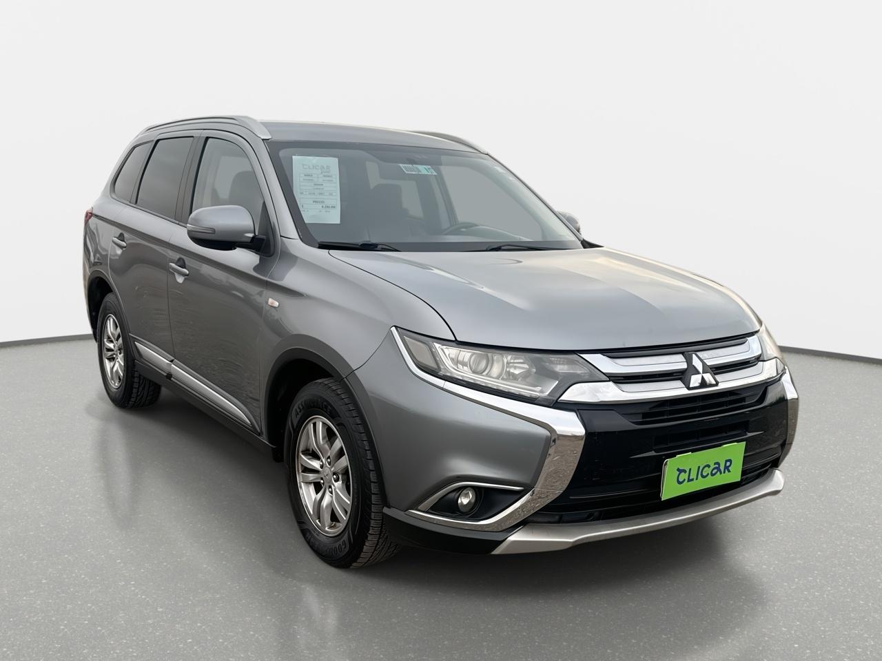 Station Wagon Mitsubishi Outlander