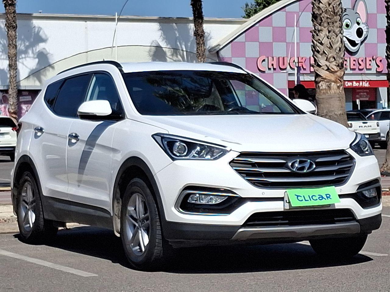 Station Wagon Hyundai Santa Fe