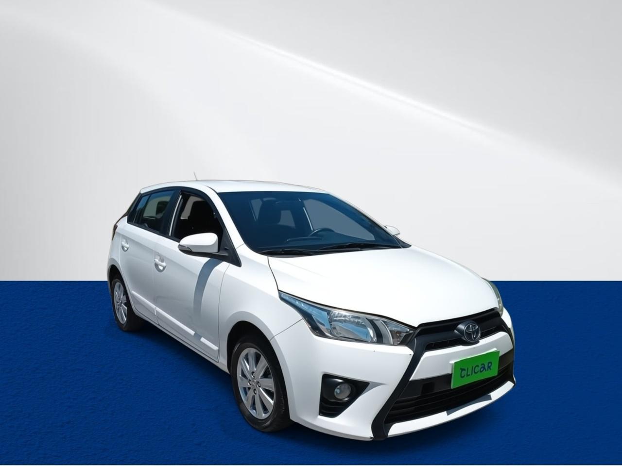 Hatchback Toyota Yaris