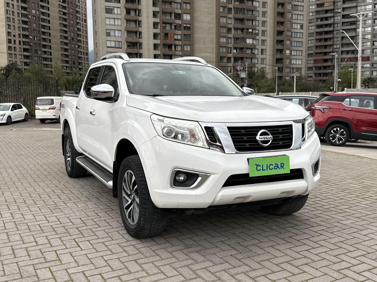 Camioneta Nissan Np300