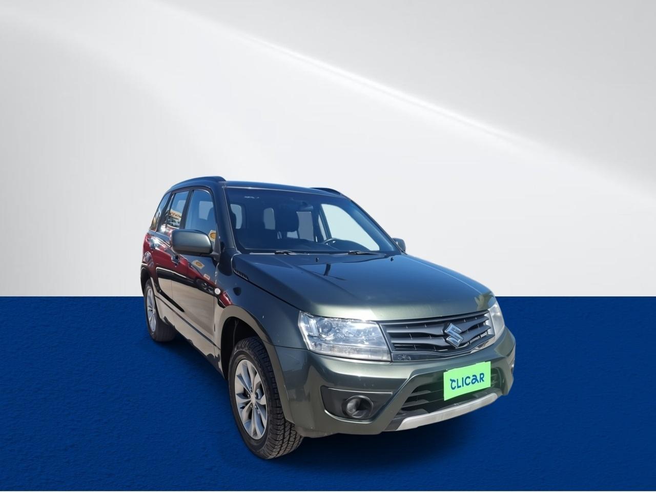 Station Wagon Suzuki Grand Nomade