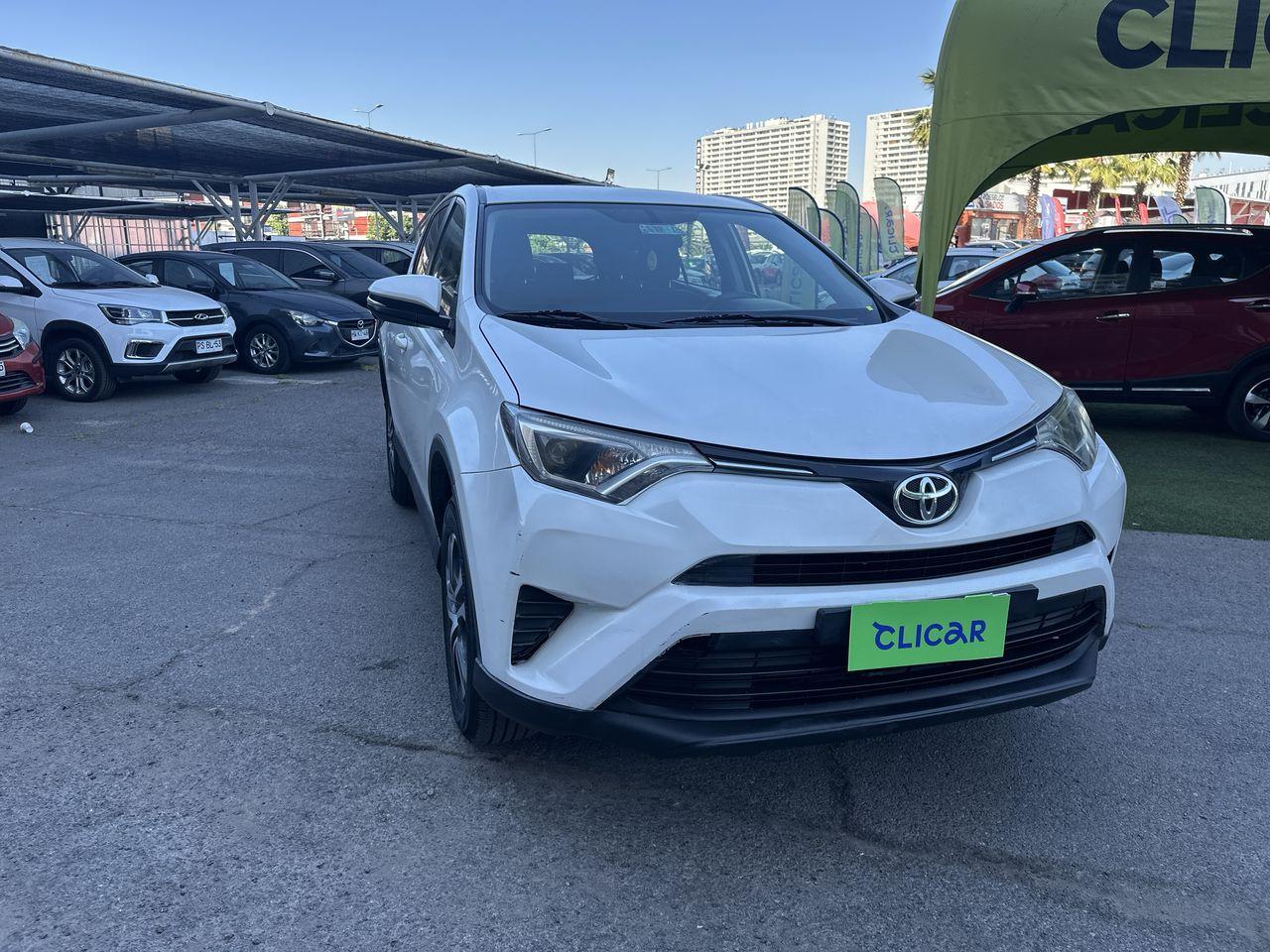 Station Wagon Toyota Rav 4