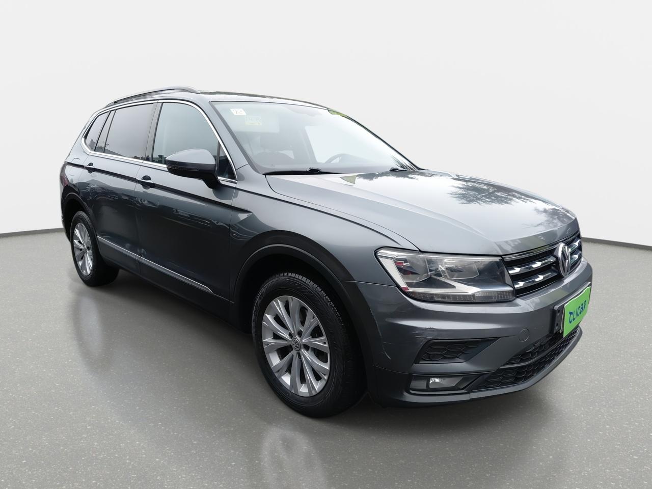 Station Wagon Volkswagen Tiguan